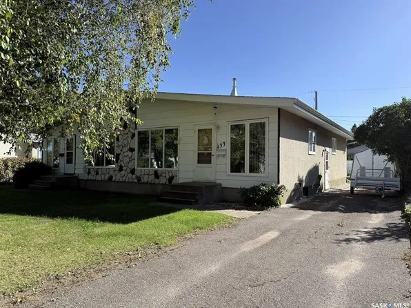 433-435 25th STREET E, Prince Albert, SK S6V 1T3