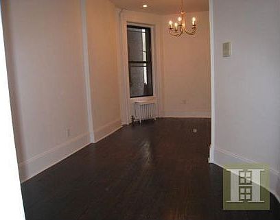 2nd image of 515 E 87th St APT 1W