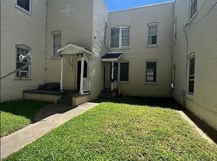 1020 Maplewood Ave APT 10, Hopewell, VA 23860