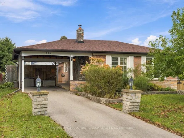 809 Bem Ave, Pickering, ON L1W 1X2