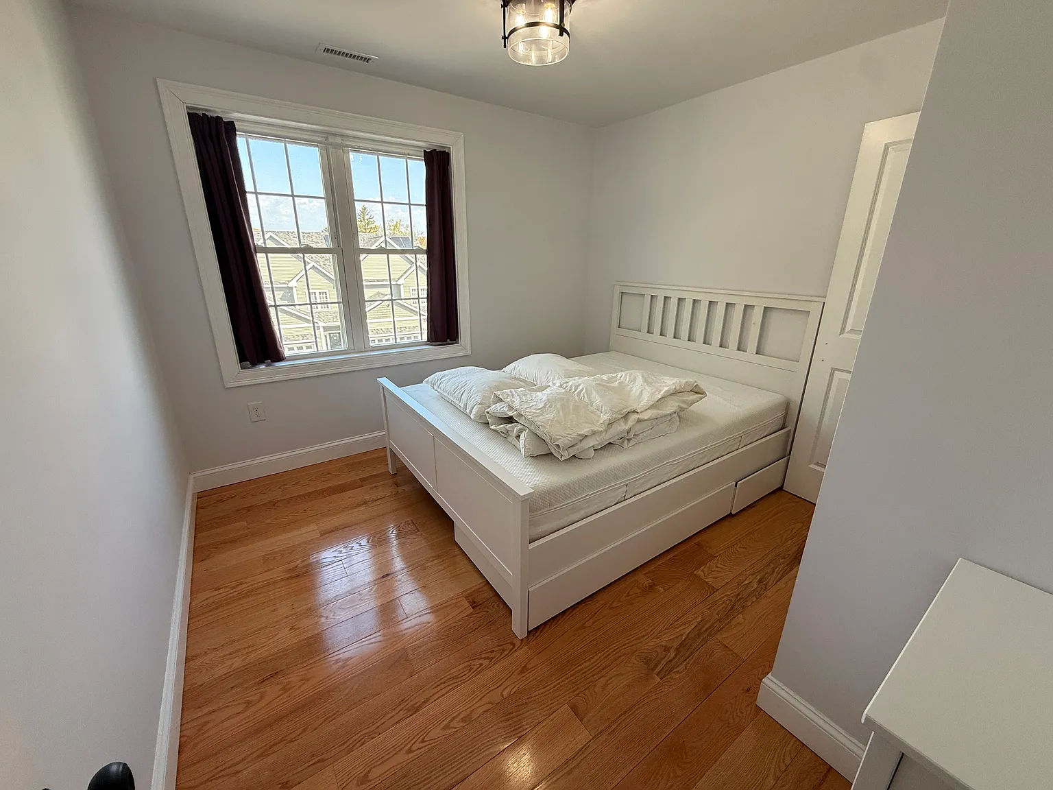 38 Modoc St — Photo 2