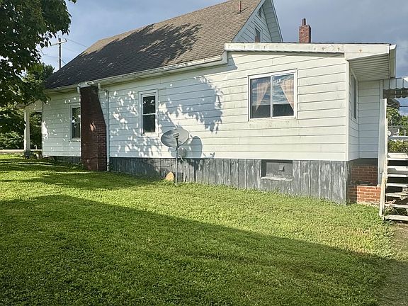 4th image of 26181 Rock St