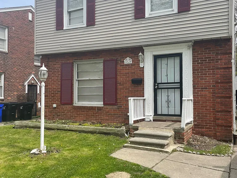 11614 Lansdowne St — Photo 2