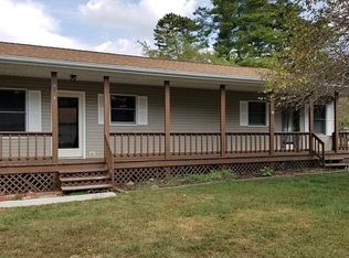 206 Ambrose Dr, Chilhowie, VA 24319