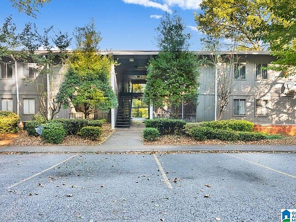 2nd image of 417 Skyview Dr APT J