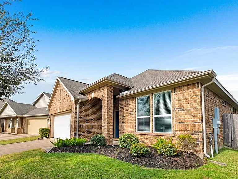 3058 Winterberry Ln — Photo 28