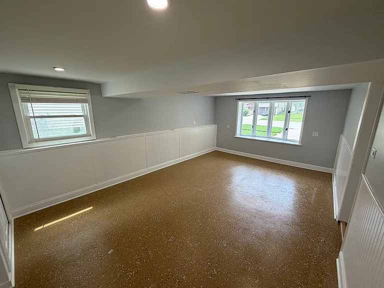 15221 Ridgeland Ave — Photo 9