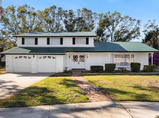 13208 Lake Magdalene Blvd, Tampa, FL 33618