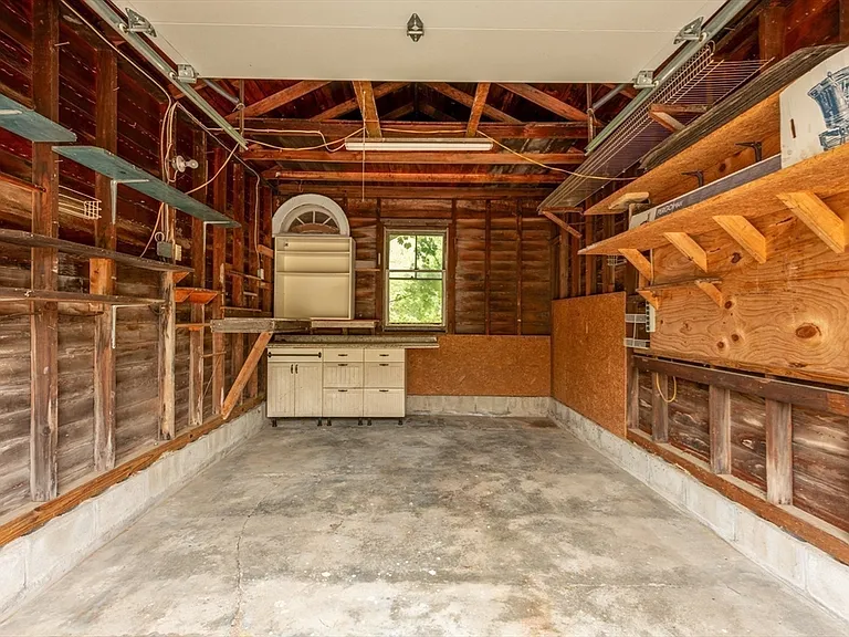 8 Hideaway Pl — Photo 16