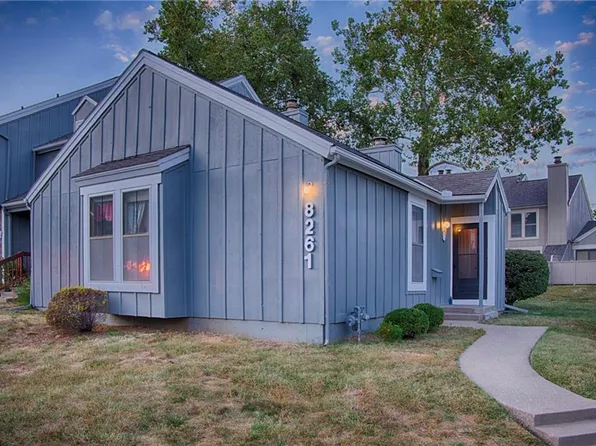 8261 Monrovia St, Lenexa, KS 66215