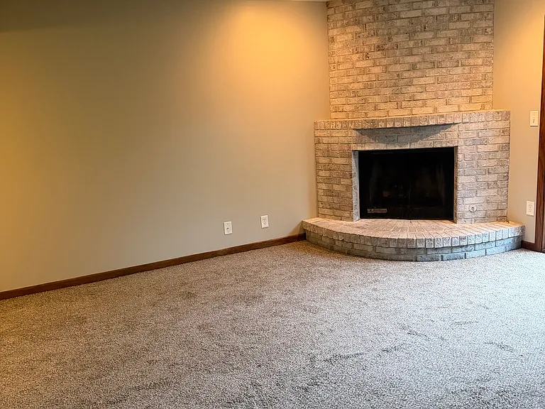 2523 Winding Way — Photo 5