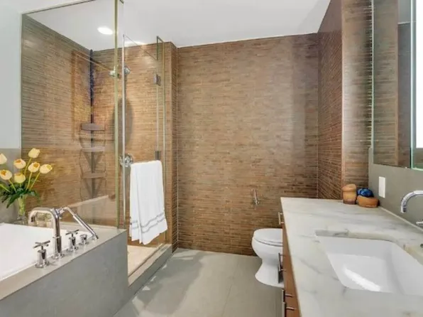 306 Gold Street image 7 of 22