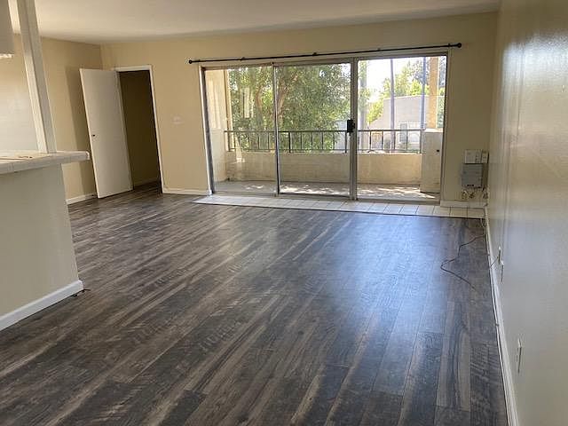 1st image of 420 Redondo Ave Unit 101