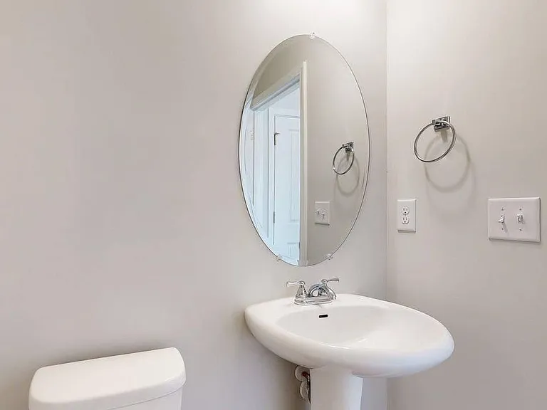 Quinn Residences at Snapping Shoals — Photo 46