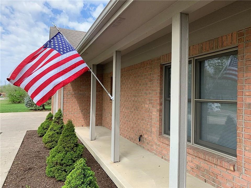 1st image of 843 El Kenna Ct
