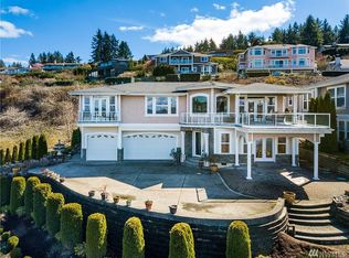 4620 Memory Ln W, University Place, WA 98466