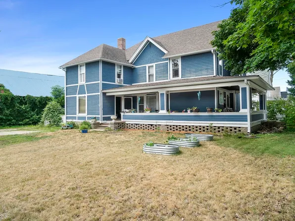 301 W Main St, Morrison, IL 61270