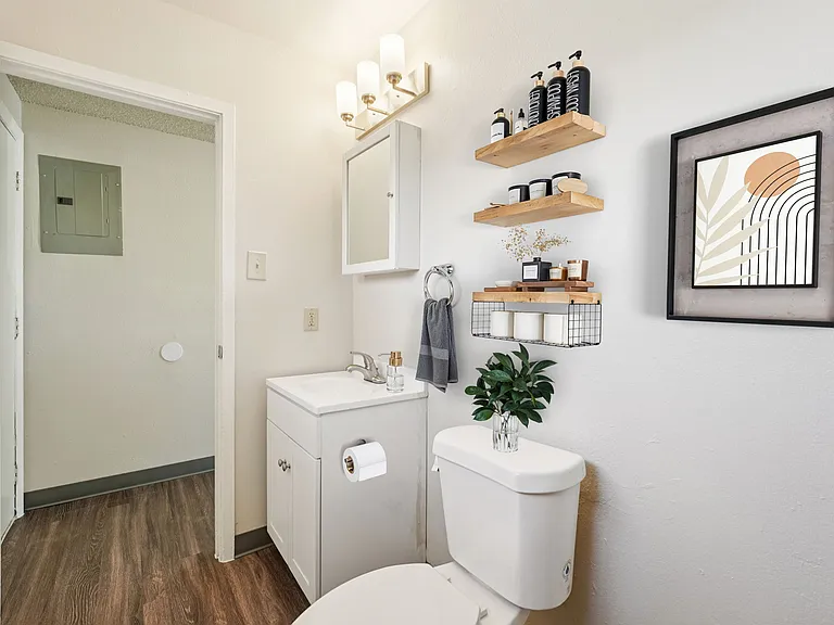 3 Bed, 1.5 Bath