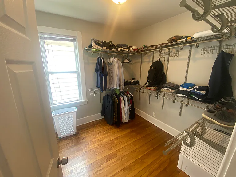 2725 N Bremen St — Photo 7