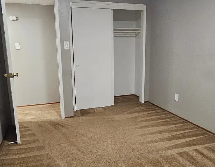 5865 S Land Park Dr — Photo 9