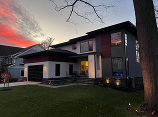 218 Talahi Rd SE, Vienna, VA 22180