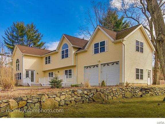 2nd image of 11 Polo Ct