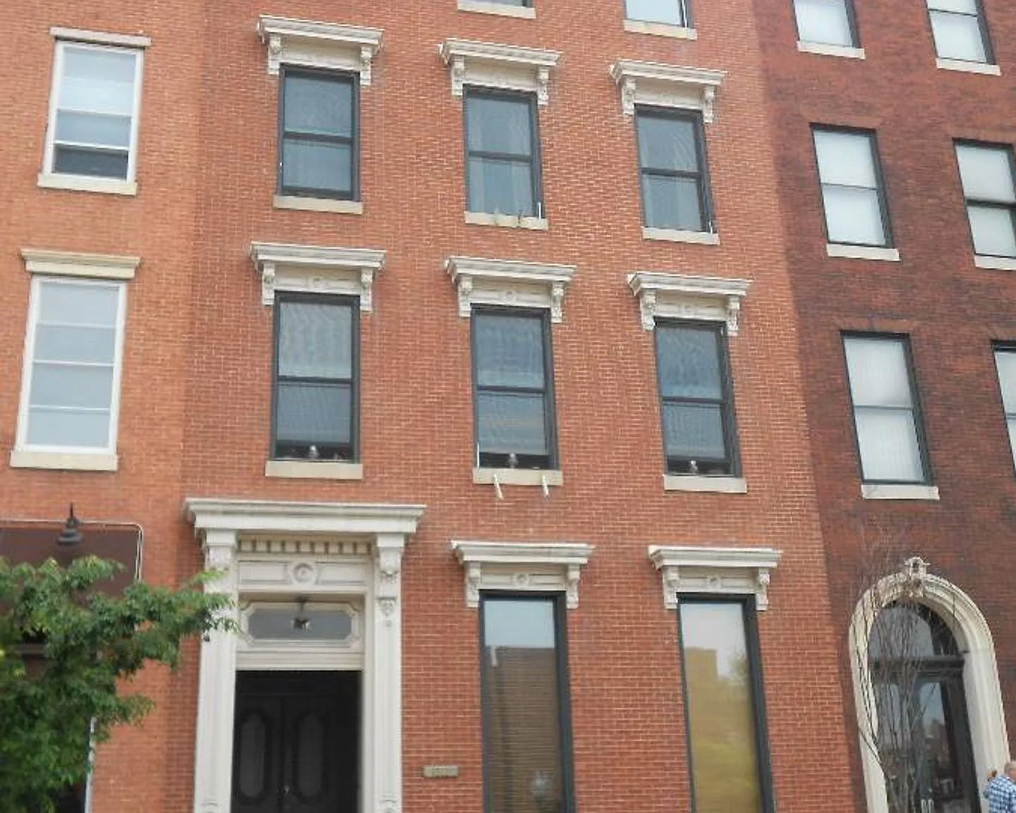 1011 N Charles Street — Photo 1
