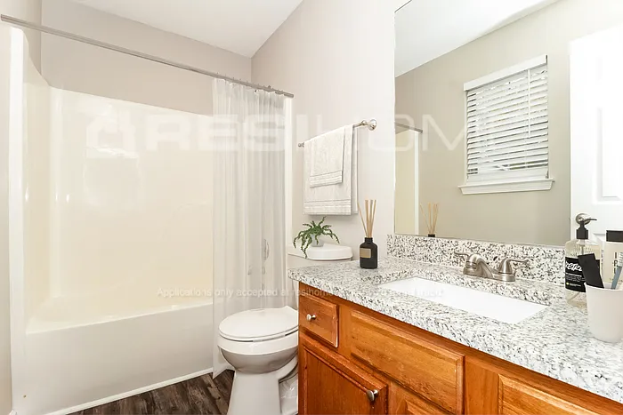 1368 Camrose Ct — Photo 11