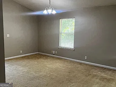 120 Hydrangea Rd — Photo 2