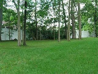 4th image of 1272 Oakleaf Dr