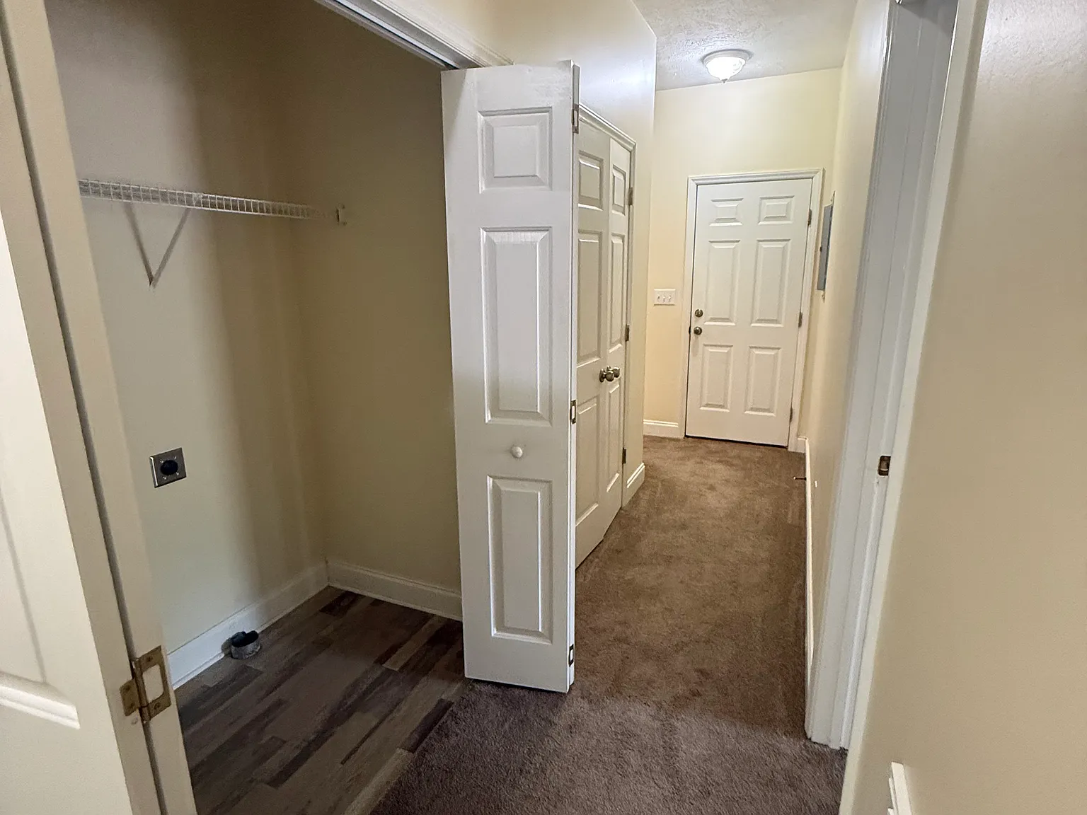 3 bed, 1630 sqft, $2,000 — Photo 4