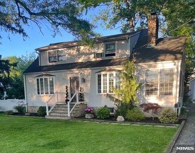 17 West Dr, Montvale, NJ, 07645