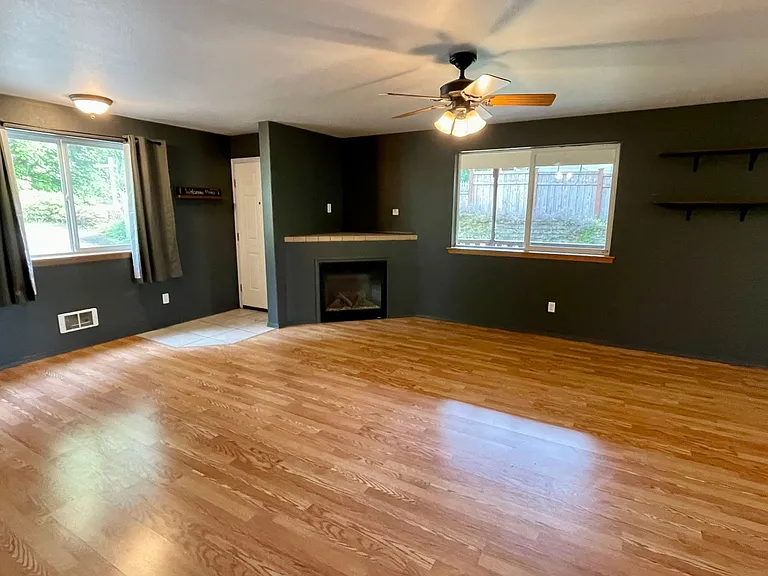17535 Clear Lake Blvd SE — Photo 18