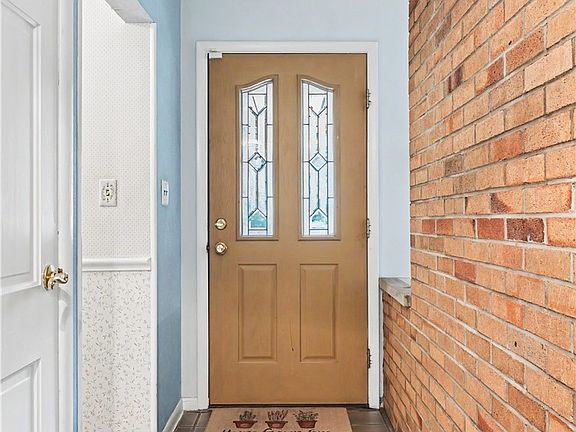 5th image of 1333 Greenwood Ave