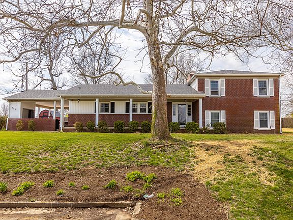 2nd image of 123 Pickett Dr