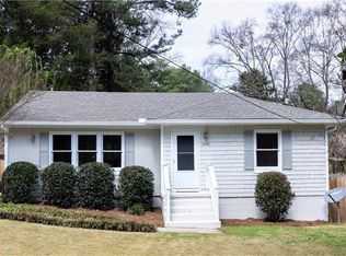 2468 Fernleaf Ln, Decatur, GA 30033