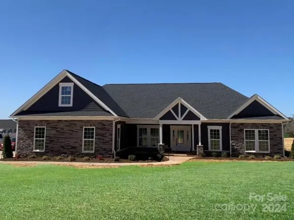1310 Coppergate Dr, Salisbury, NC 28147