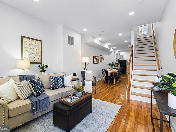 3rd image of 1225 Patapsco St