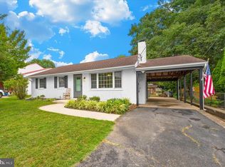 9709 Deanewood Ln, Hagerstown, MD