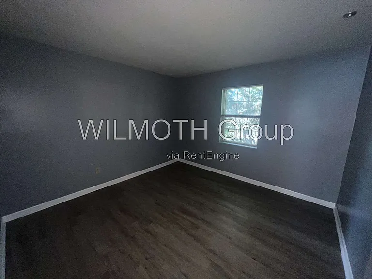 1310 Millerwood Dr #3 — Photo 10