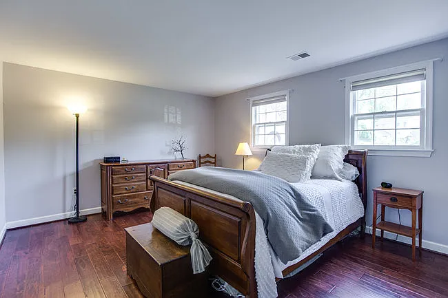 903 Carole Ct SE — Photo 19