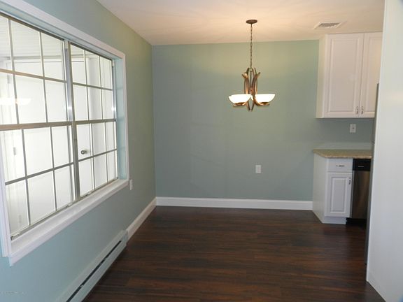 5th image of 1033 Aberdeen Drive #B
