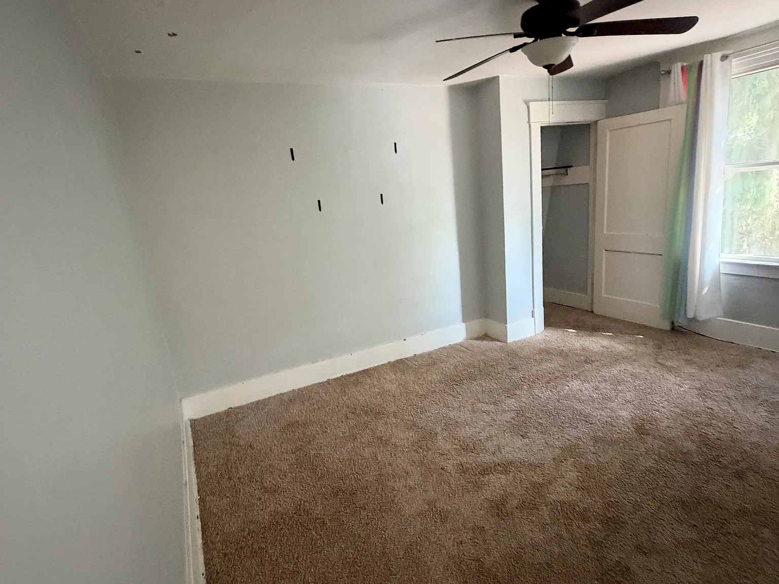 3 bed, 1.5 bath, 1440 sqft, $1,600 — Photo 3