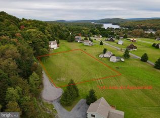 17 Ridge View Ct, Oakland, MD 21550