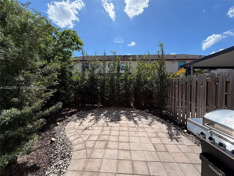 24950 SW 114th Ave — Photo 13