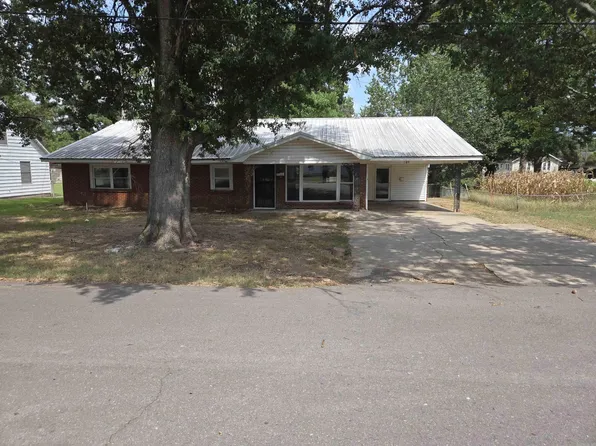 127 S Harrison St, Dewitt, AR 72042