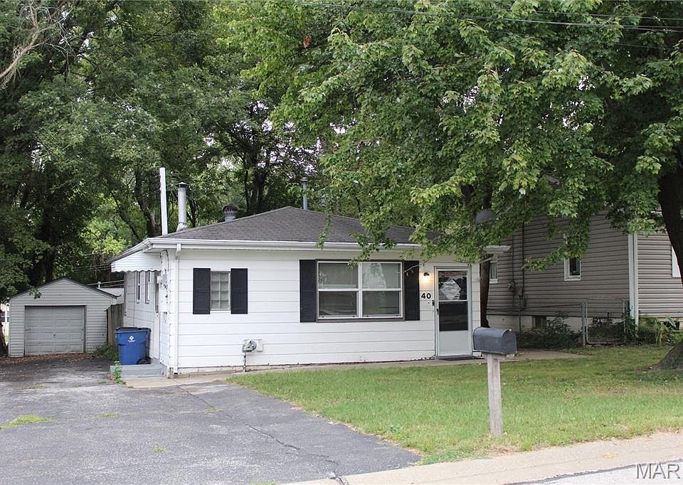1st image of 40 Connolly Dr