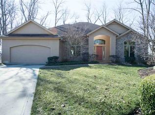 10533 Woodland Rdg W, Fort Wayne, IN 46804