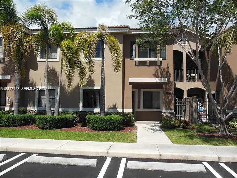 22811 SW 88th Pl #222 — Photo 2