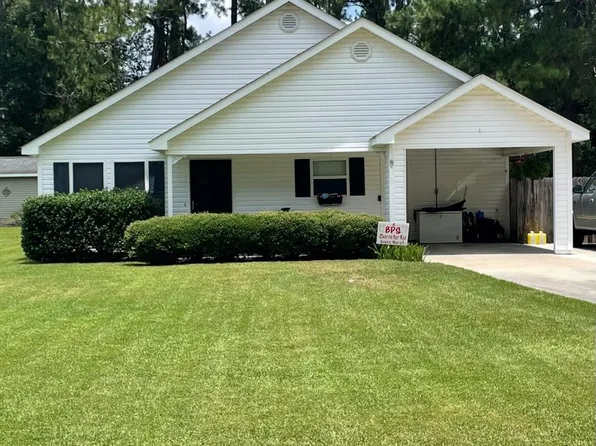 613 Middle School Cir, Nashville, GA 31639